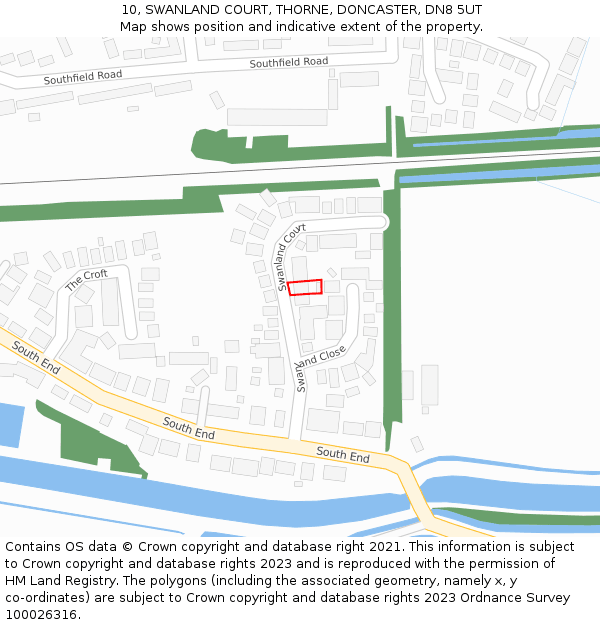 10, SWANLAND COURT, THORNE, DONCASTER, DN8 5UT: Location map and indicative extent of plot