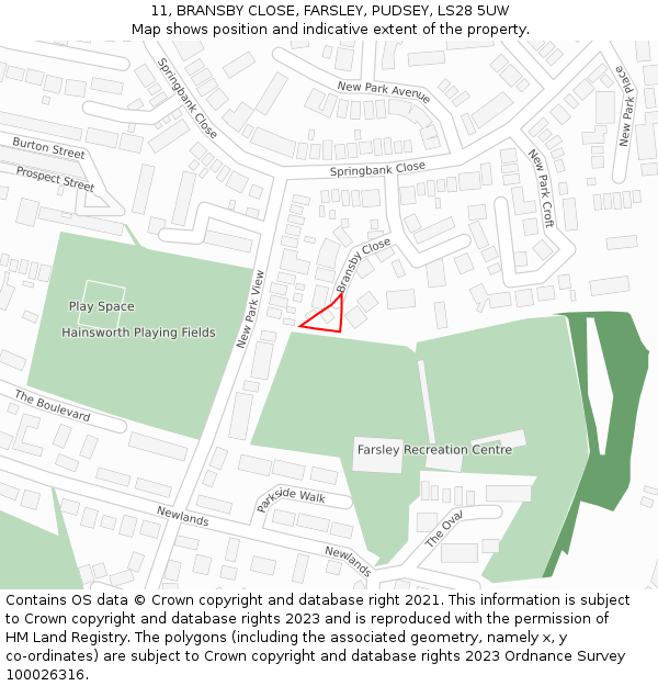 11, BRANSBY CLOSE, FARSLEY, PUDSEY, LS28 5UW: Location map and indicative extent of plot