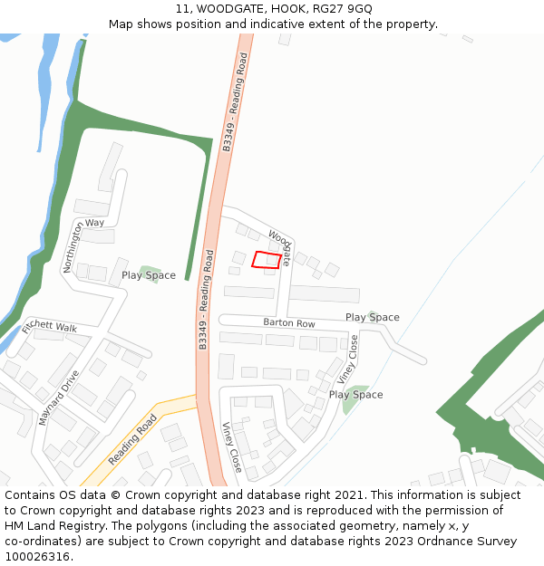 11, WOODGATE, HOOK, RG27 9GQ: Location map and indicative extent of plot