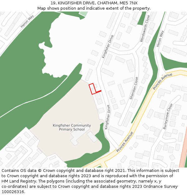 19, KINGFISHER DRIVE, CHATHAM, ME5 7NX: Location map and indicative extent of plot