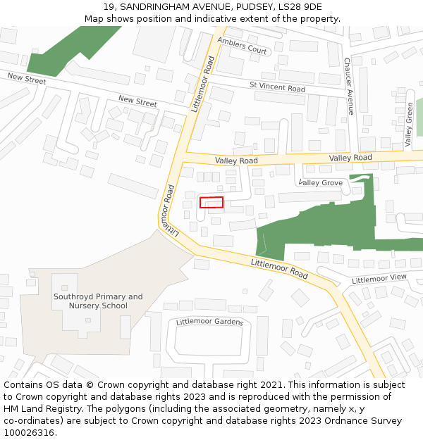 19, SANDRINGHAM AVENUE, PUDSEY, LS28 9DE: Location map and indicative extent of plot