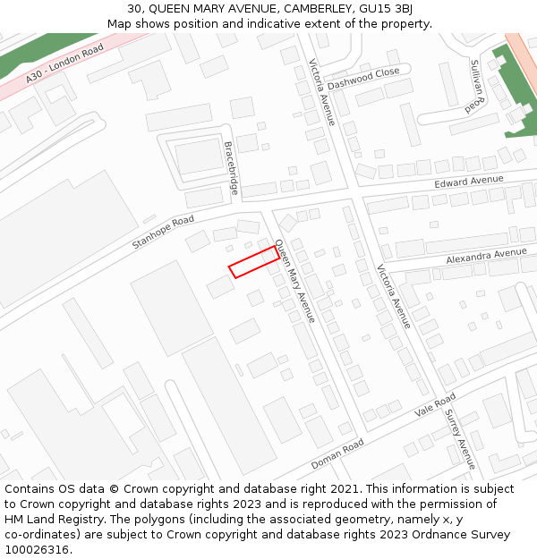 30, QUEEN MARY AVENUE, CAMBERLEY, GU15 3BJ: Location map and indicative extent of plot