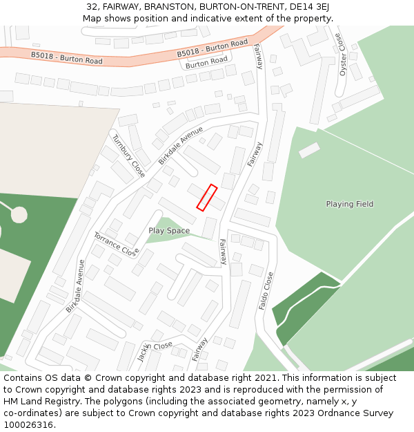 32, FAIRWAY, BRANSTON, BURTON-ON-TRENT, DE14 3EJ: Location map and indicative extent of plot