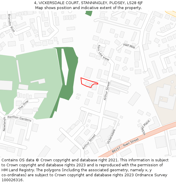 4, VICKERSDALE COURT, STANNINGLEY, PUDSEY, LS28 6JF: Location map and indicative extent of plot