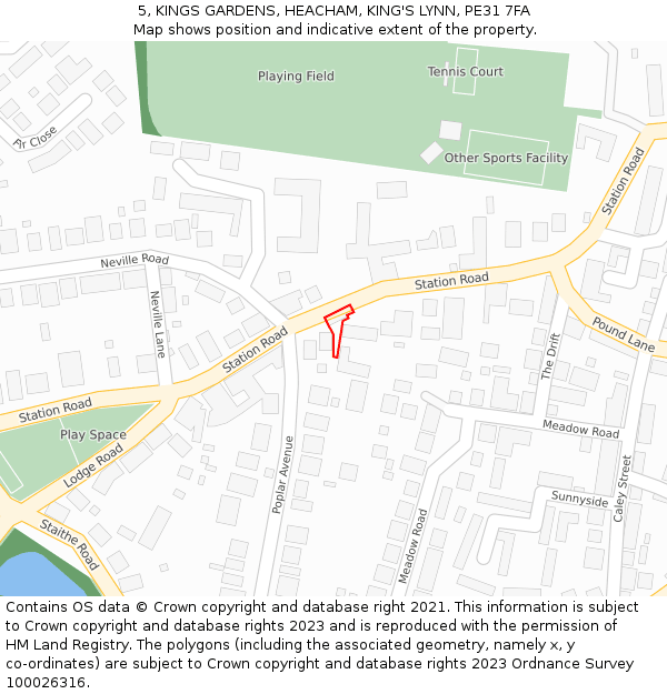 5, KINGS GARDENS, HEACHAM, KING'S LYNN, PE31 7FA: Location map and indicative extent of plot