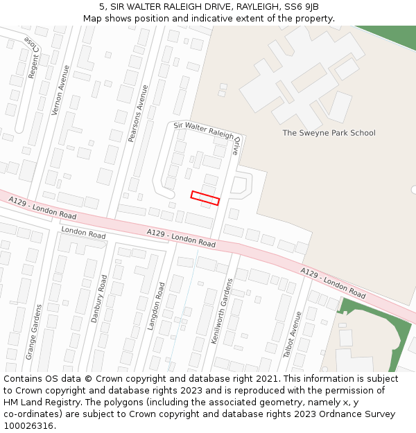 5, SIR WALTER RALEIGH DRIVE, RAYLEIGH, SS6 9JB: Location map and indicative extent of plot