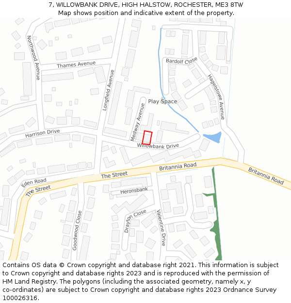 7, WILLOWBANK DRIVE, HIGH HALSTOW, ROCHESTER, ME3 8TW: Location map and indicative extent of plot