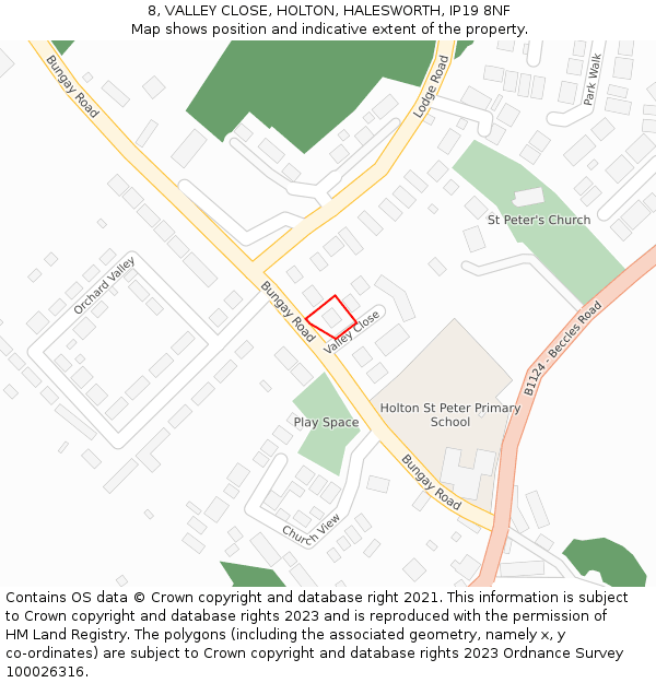 8, VALLEY CLOSE, HOLTON, HALESWORTH, IP19 8NF: Location map and indicative extent of plot