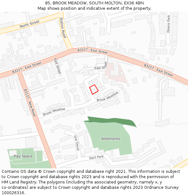 85, BROOK MEADOW, SOUTH MOLTON, EX36 4BN: Location map and indicative extent of plot
