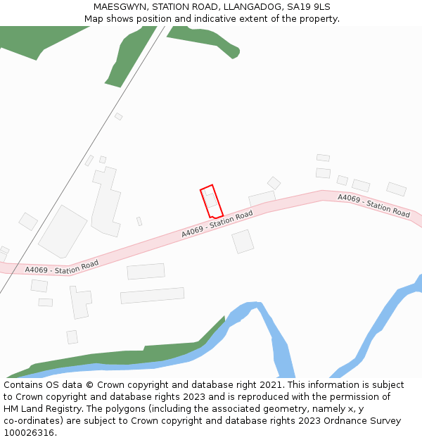 MAESGWYN, STATION ROAD, LLANGADOG, SA19 9LS: Location map and indicative extent of plot