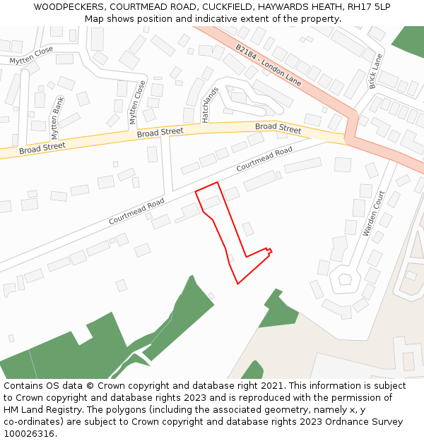 WOODPECKERS, COURTMEAD ROAD, CUCKFIELD, HAYWARDS HEATH, RH17 5LP: Location map and indicative extent of plot