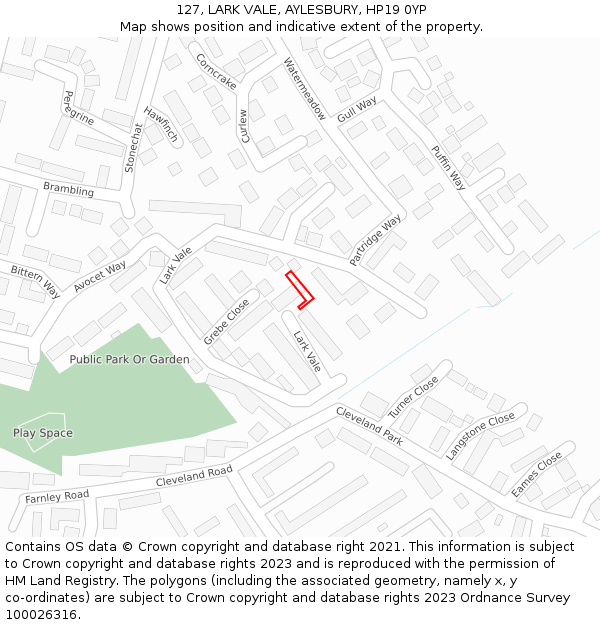 127, LARK VALE, AYLESBURY, HP19 0YP: Location map and indicative extent of plot
