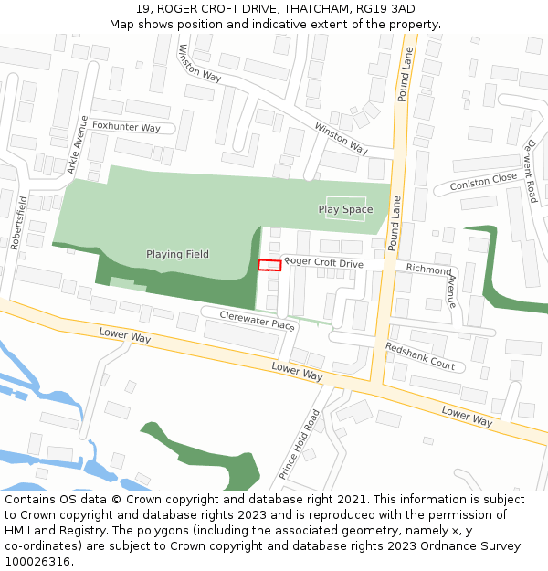 19, ROGER CROFT DRIVE, THATCHAM, RG19 3AD: Location map and indicative extent of plot