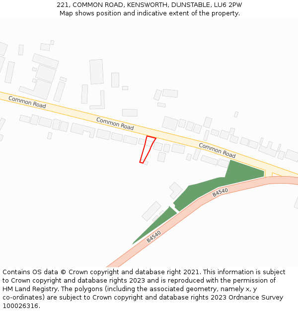 221, COMMON ROAD, KENSWORTH, DUNSTABLE, LU6 2PW: Location map and indicative extent of plot