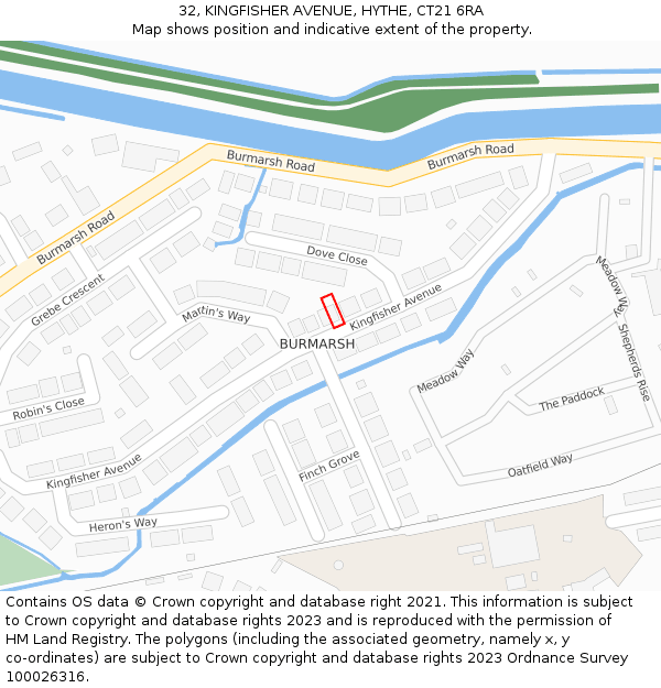 32, KINGFISHER AVENUE, HYTHE, CT21 6RA: Location map and indicative extent of plot