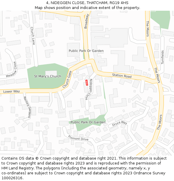 4, NIDEGGEN CLOSE, THATCHAM, RG19 4HS: Location map and indicative extent of plot