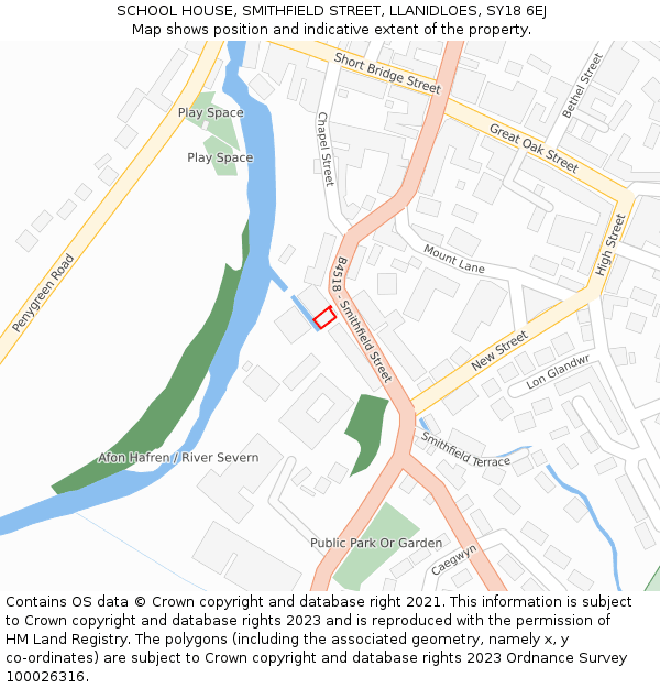 SCHOOL HOUSE, SMITHFIELD STREET, LLANIDLOES, SY18 6EJ: Location map and indicative extent of plot
