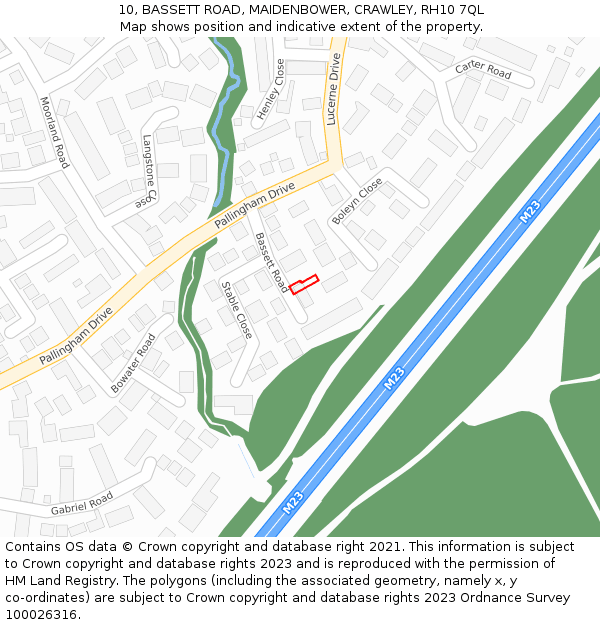 10, BASSETT ROAD, MAIDENBOWER, CRAWLEY, RH10 7QL: Location map and indicative extent of plot