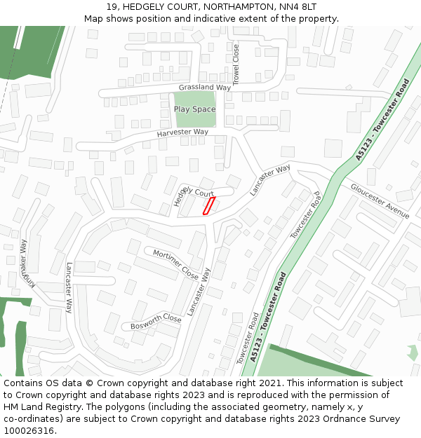 19, HEDGELY COURT, NORTHAMPTON, NN4 8LT: Location map and indicative extent of plot