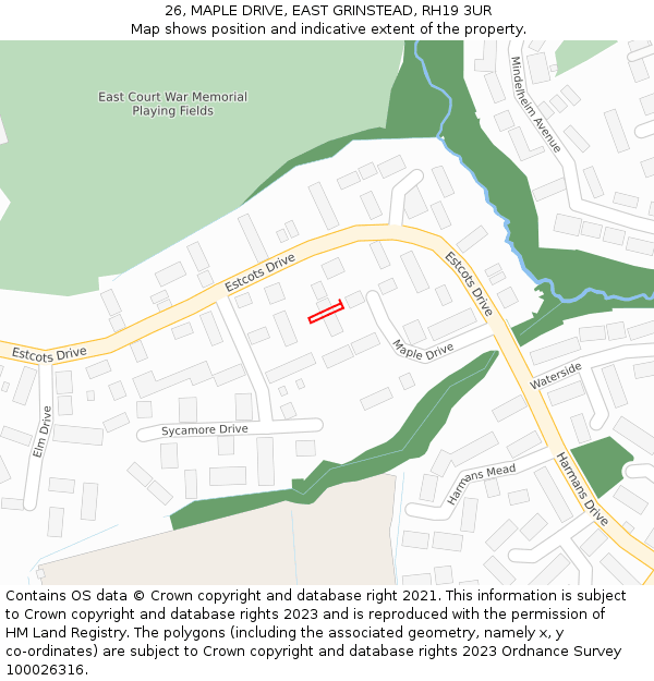 26, MAPLE DRIVE, EAST GRINSTEAD, RH19 3UR: Location map and indicative extent of plot