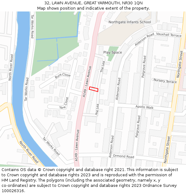 32, LAWN AVENUE, GREAT YARMOUTH, NR30 1QN: Location map and indicative extent of plot