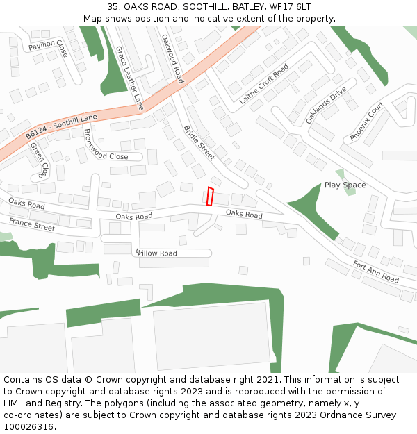 35, OAKS ROAD, SOOTHILL, BATLEY, WF17 6LT: Location map and indicative extent of plot