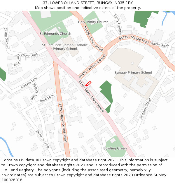 37, LOWER OLLAND STREET, BUNGAY, NR35 1BY: Location map and indicative extent of plot