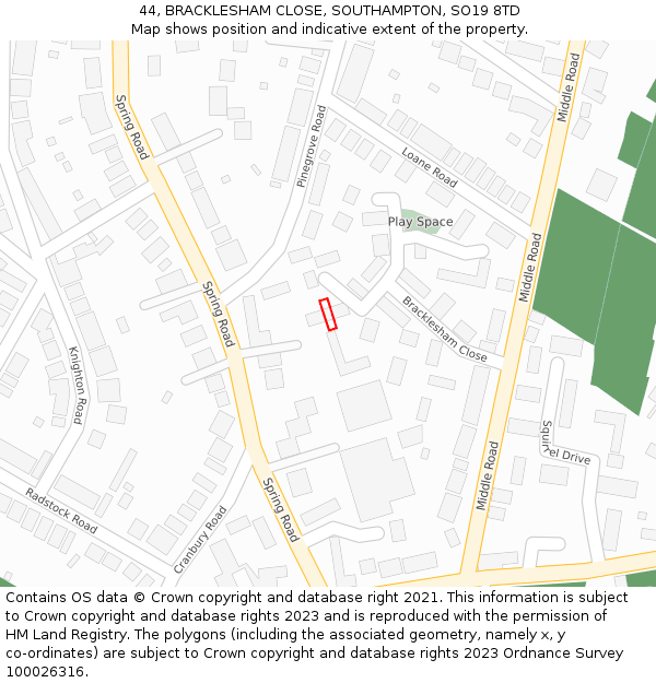 44, BRACKLESHAM CLOSE, SOUTHAMPTON, SO19 8TD: Location map and indicative extent of plot