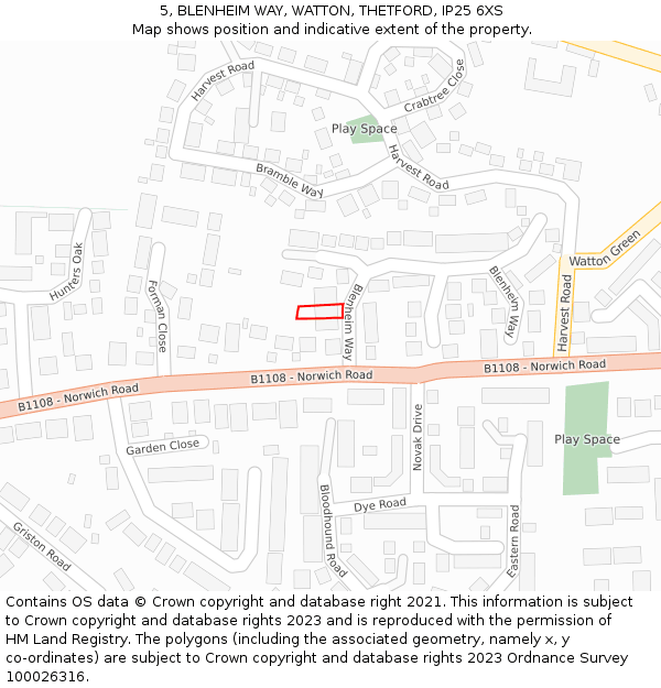 5, BLENHEIM WAY, WATTON, THETFORD, IP25 6XS: Location map and indicative extent of plot