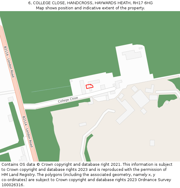 6, COLLEGE CLOSE, HANDCROSS, HAYWARDS HEATH, RH17 6HG: Location map and indicative extent of plot