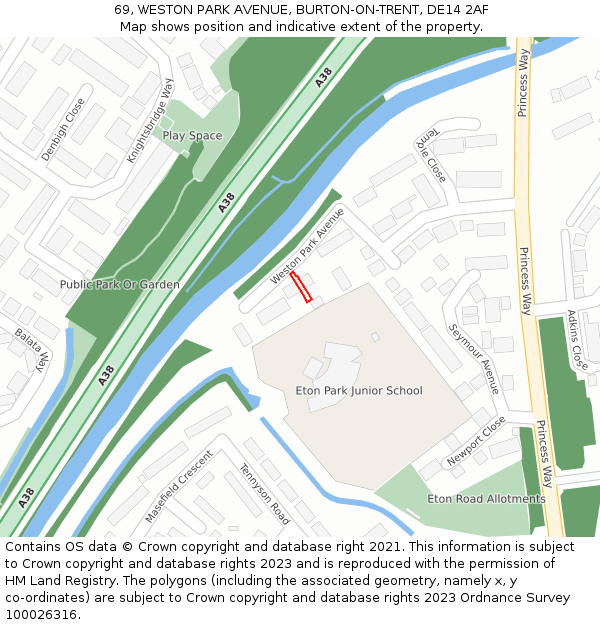 69, WESTON PARK AVENUE, BURTON-ON-TRENT, DE14 2AF: Location map and indicative extent of plot