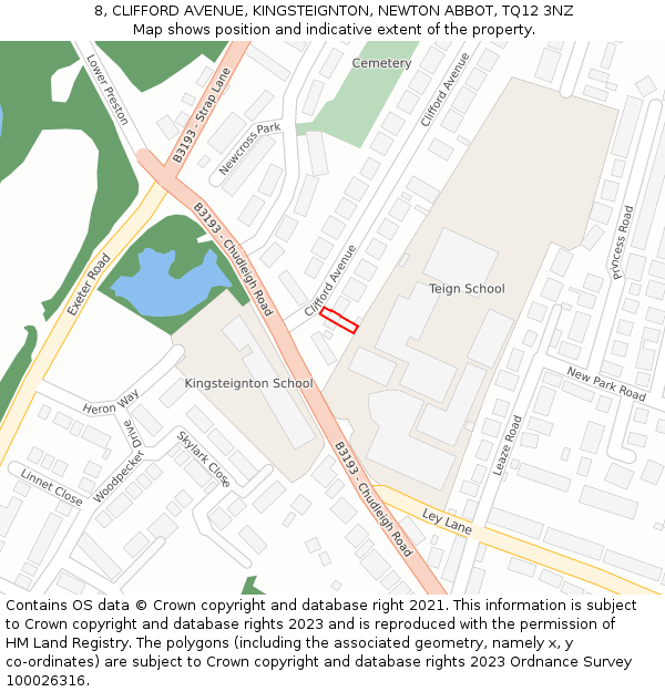 8, CLIFFORD AVENUE, KINGSTEIGNTON, NEWTON ABBOT, TQ12 3NZ: Location map and indicative extent of plot