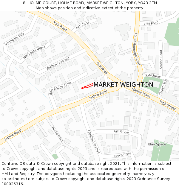 8, HOLME COURT, HOLME ROAD, MARKET WEIGHTON, YORK, YO43 3EN: Location map and indicative extent of plot