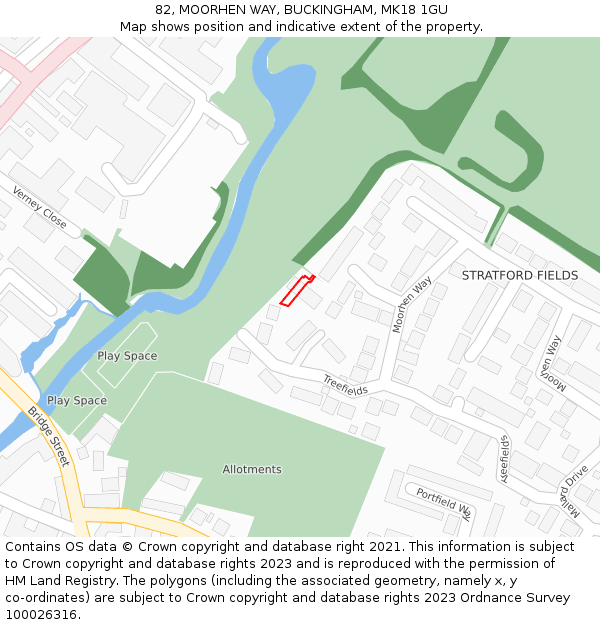 82, MOORHEN WAY, BUCKINGHAM, MK18 1GU: Location map and indicative extent of plot