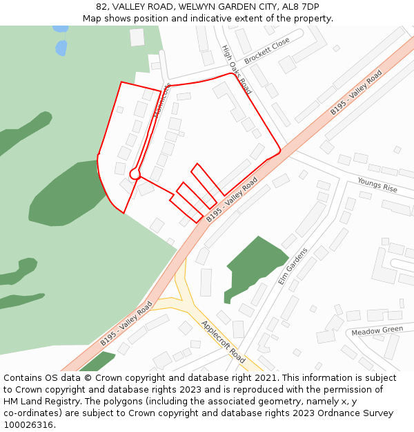82, VALLEY ROAD, WELWYN GARDEN CITY, AL8 7DP: Location map and indicative extent of plot
