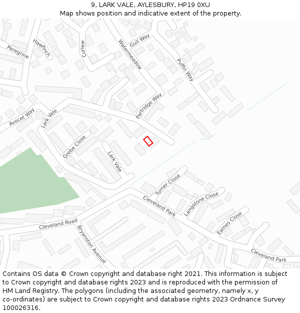 9, LARK VALE, AYLESBURY, HP19 0XU: Location map and indicative extent of plot