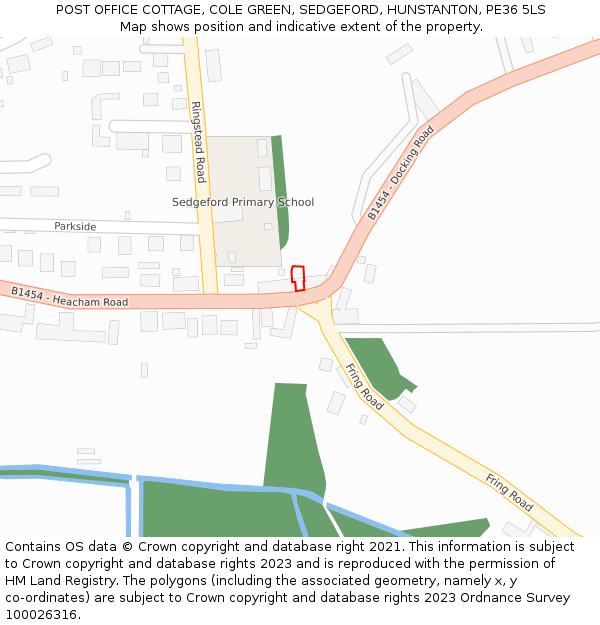 POST OFFICE COTTAGE, COLE GREEN, SEDGEFORD, HUNSTANTON, PE36 5LS: Location map and indicative extent of plot