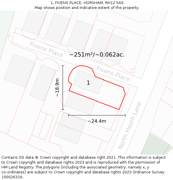 1, FIVENS PLACE, HORSHAM, RH12 5AS: Plot and title map