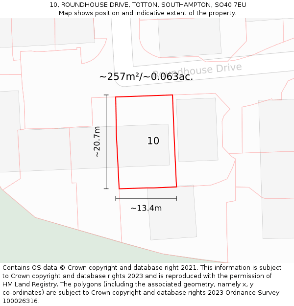 10, ROUNDHOUSE DRIVE, TOTTON, SOUTHAMPTON, SO40 7EU: Plot and title map