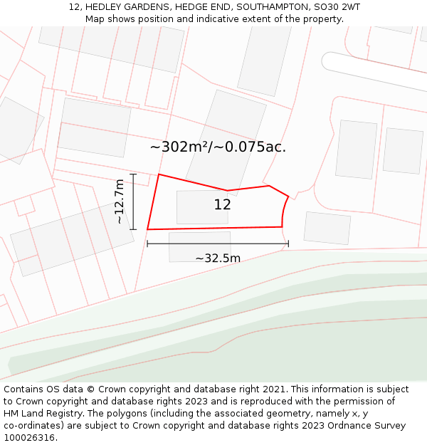12, HEDLEY GARDENS, HEDGE END, SOUTHAMPTON, SO30 2WT: Plot and title map
