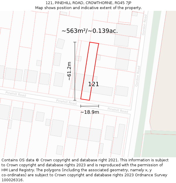 121, PINEHILL ROAD, CROWTHORNE, RG45 7JP: Plot and title map
