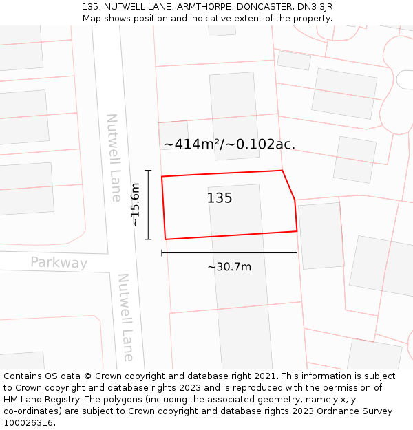 135, NUTWELL LANE, ARMTHORPE, DONCASTER, DN3 3JR: Plot and title map