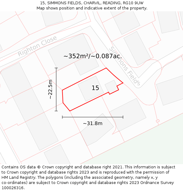 15, SIMMONS FIELDS, CHARVIL, READING, RG10 9UW: Plot and title map