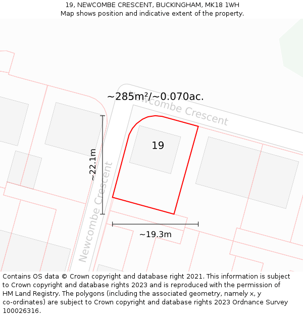 19, NEWCOMBE CRESCENT, BUCKINGHAM, MK18 1WH: Plot and title map