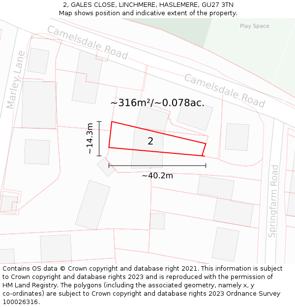 2, GALES CLOSE, LINCHMERE, HASLEMERE, GU27 3TN: Plot and title map
