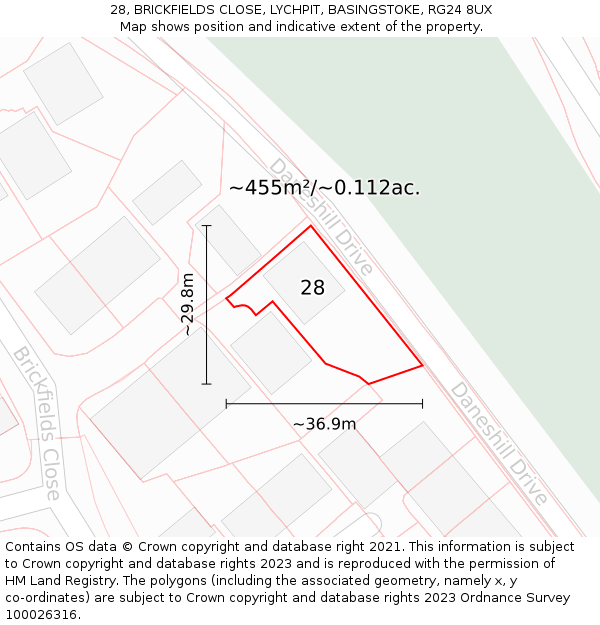 28, BRICKFIELDS CLOSE, LYCHPIT, BASINGSTOKE, RG24 8UX: Plot and title map