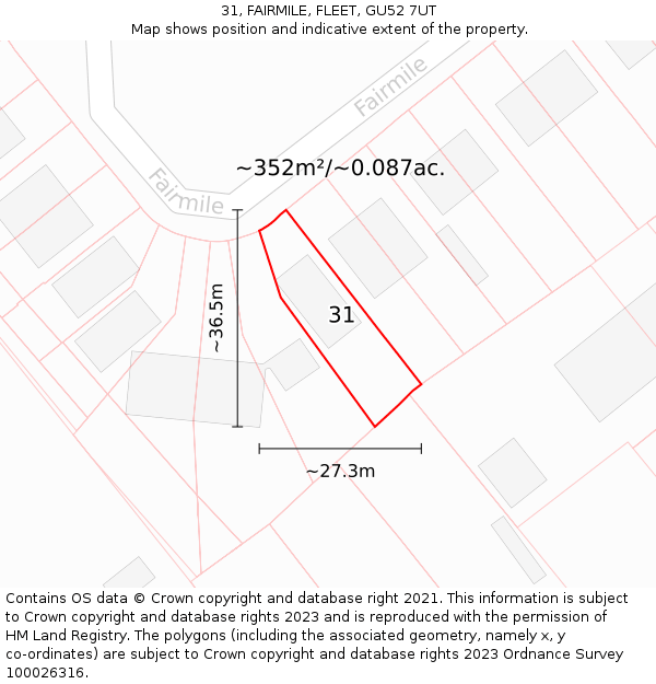 31, FAIRMILE, FLEET, GU52 7UT: Plot and title map