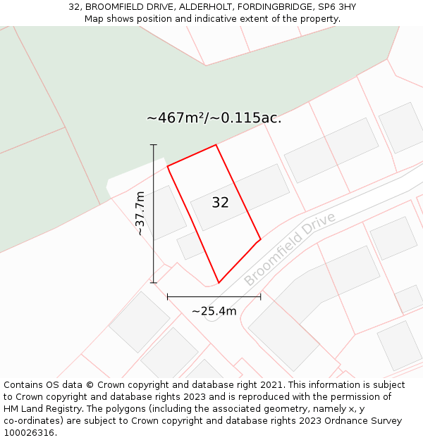 32, BROOMFIELD DRIVE, ALDERHOLT, FORDINGBRIDGE, SP6 3HY: Plot and title map