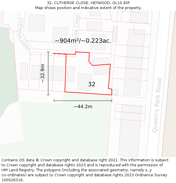32, CLITHEROE CLOSE, HEYWOOD, OL10 4XF: Plot and title map