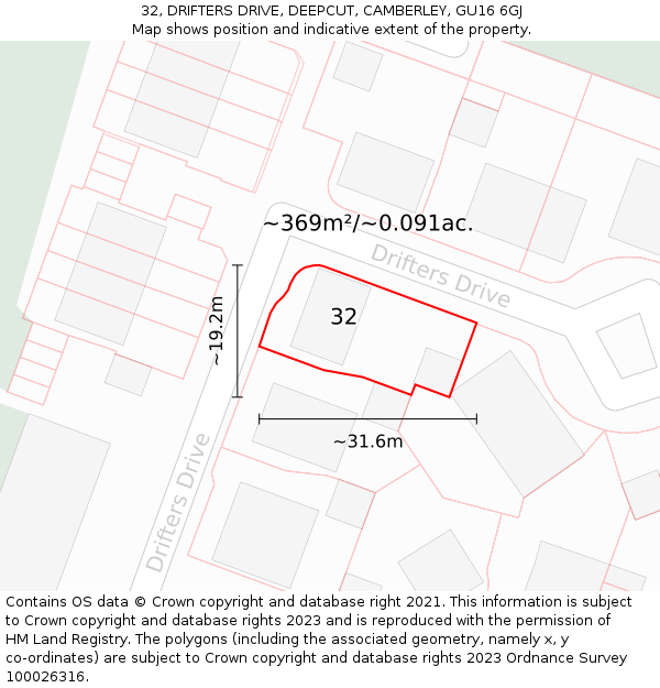 32, DRIFTERS DRIVE, DEEPCUT, CAMBERLEY, GU16 6GJ: Plot and title map